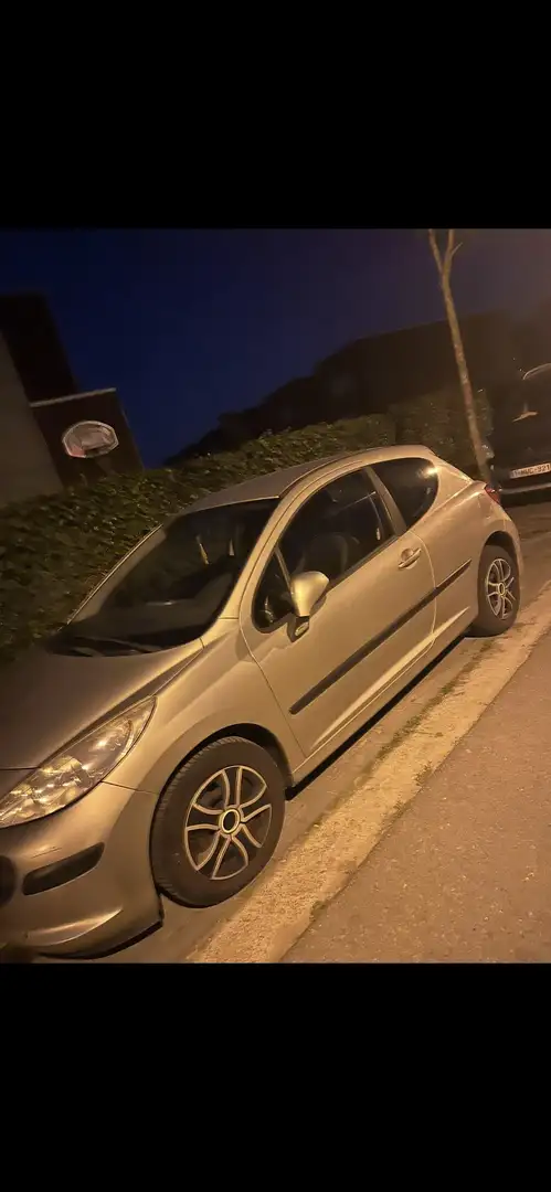Peugeot 207 95 VTi Tendance - 1