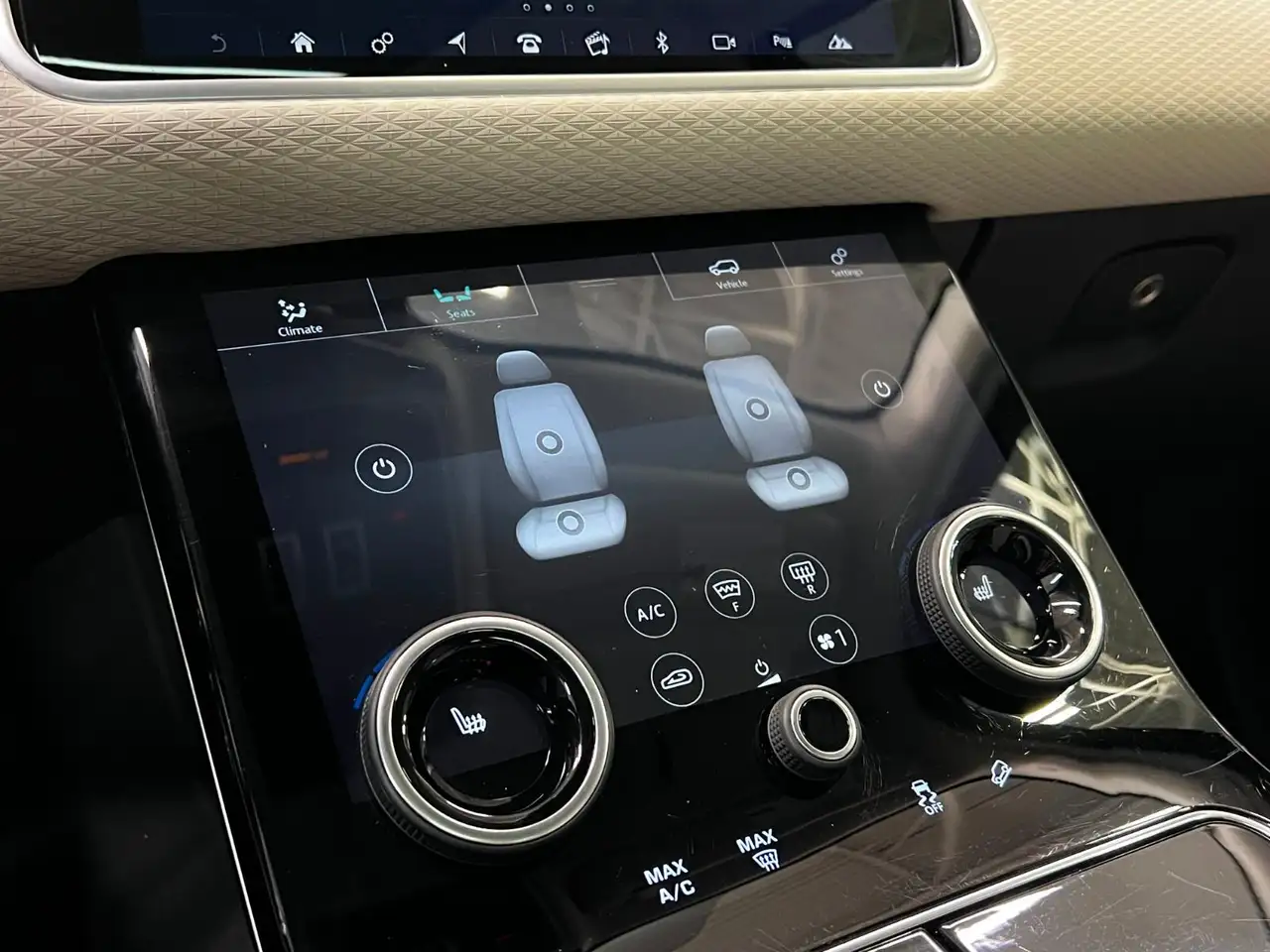 Land Rover Range Rover Velar снимка Land Rover Range Rover Velar