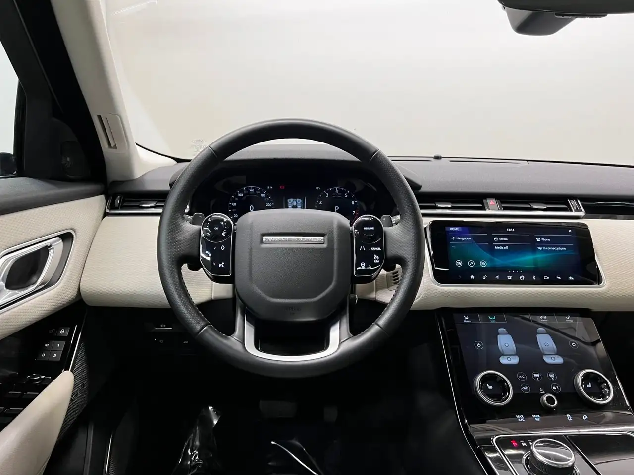Land Rover Range Rover Velar снимка Land Rover Range Rover Velar