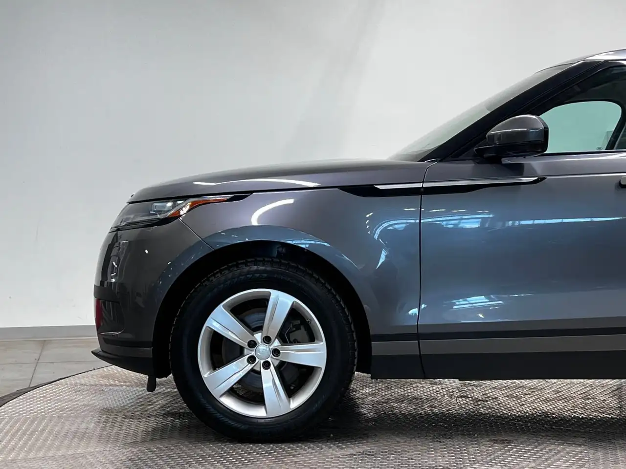 Land Rover Range Rover Velar снимка Land Rover Range Rover Velar