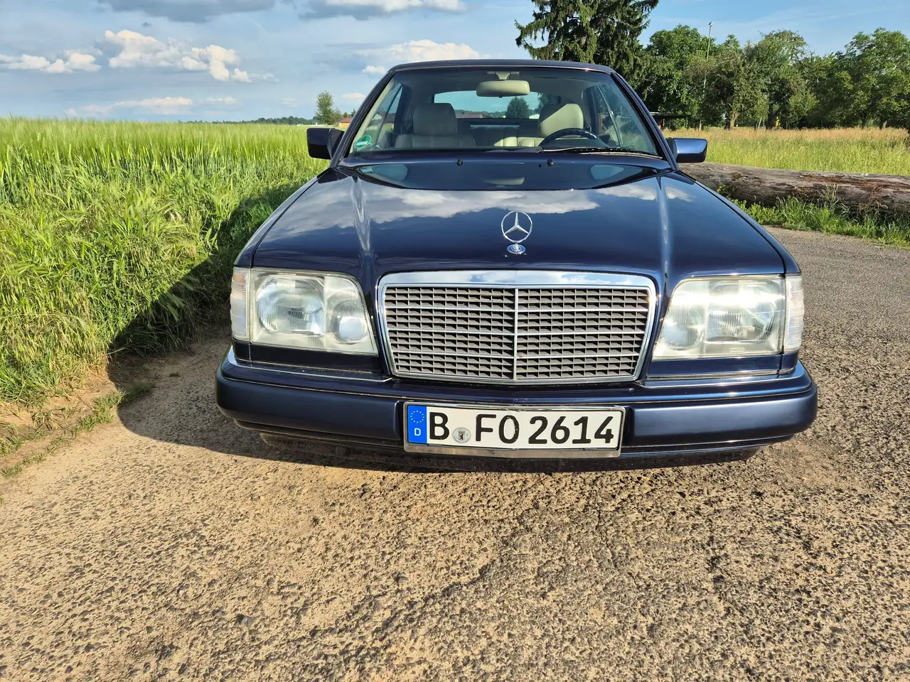Mercedes-Benz E 220, foto 3
