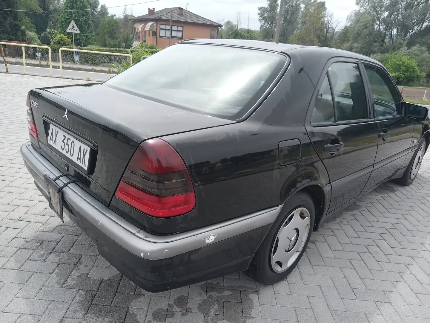 Mercedes-Benz C 180 C 180 Classic BENZINA Negru - 2