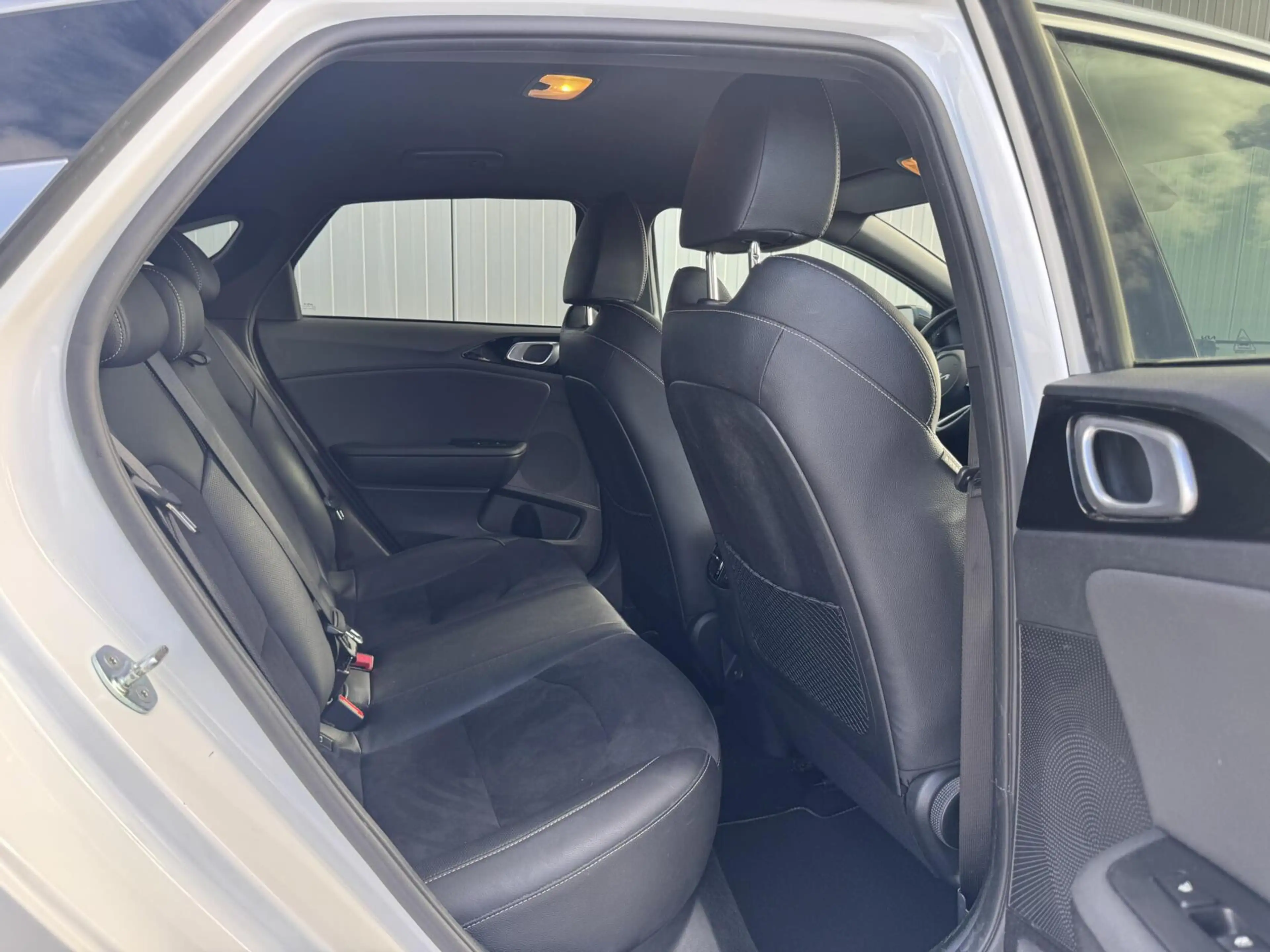 Kia ProCeed / pro_cee'd 1.0 T-GDi GT-PlusLine|Trekhaak|NL-Auto — photo 46