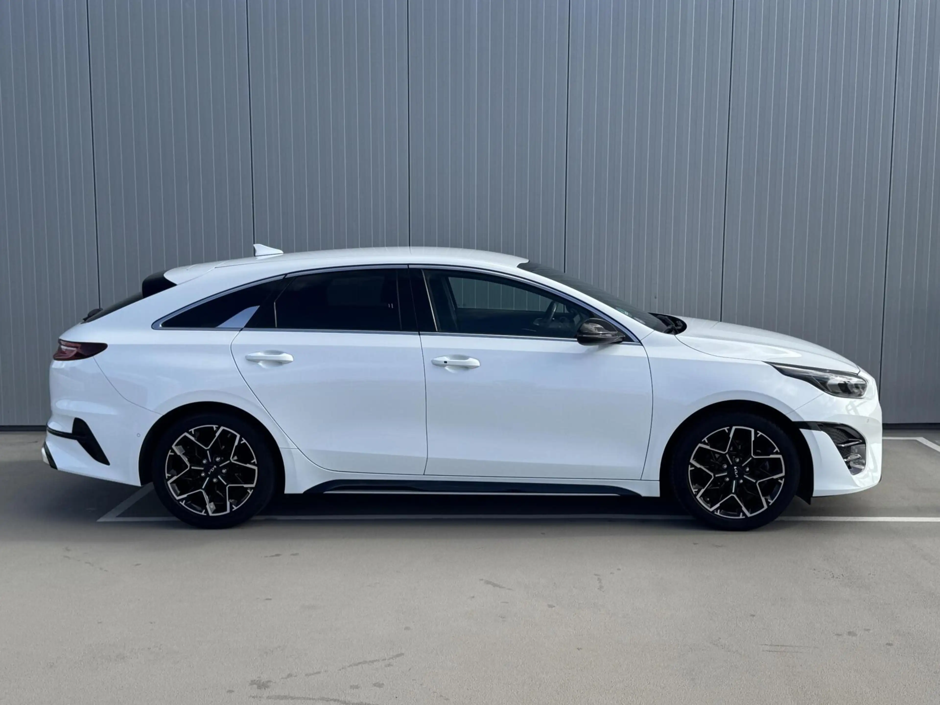 Kia ProCeed / pro_cee'd 1.0 T-GDi GT-PlusLine|Trekhaak|NL-Auto — photo 43