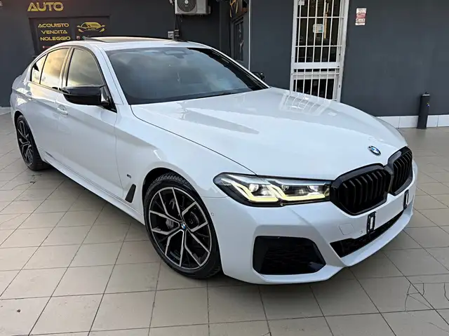 BMW 530 530d mhev 48V xdrive Luxury auto