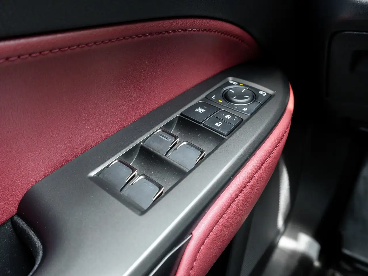 Lexus NX fotografie Lexus NX