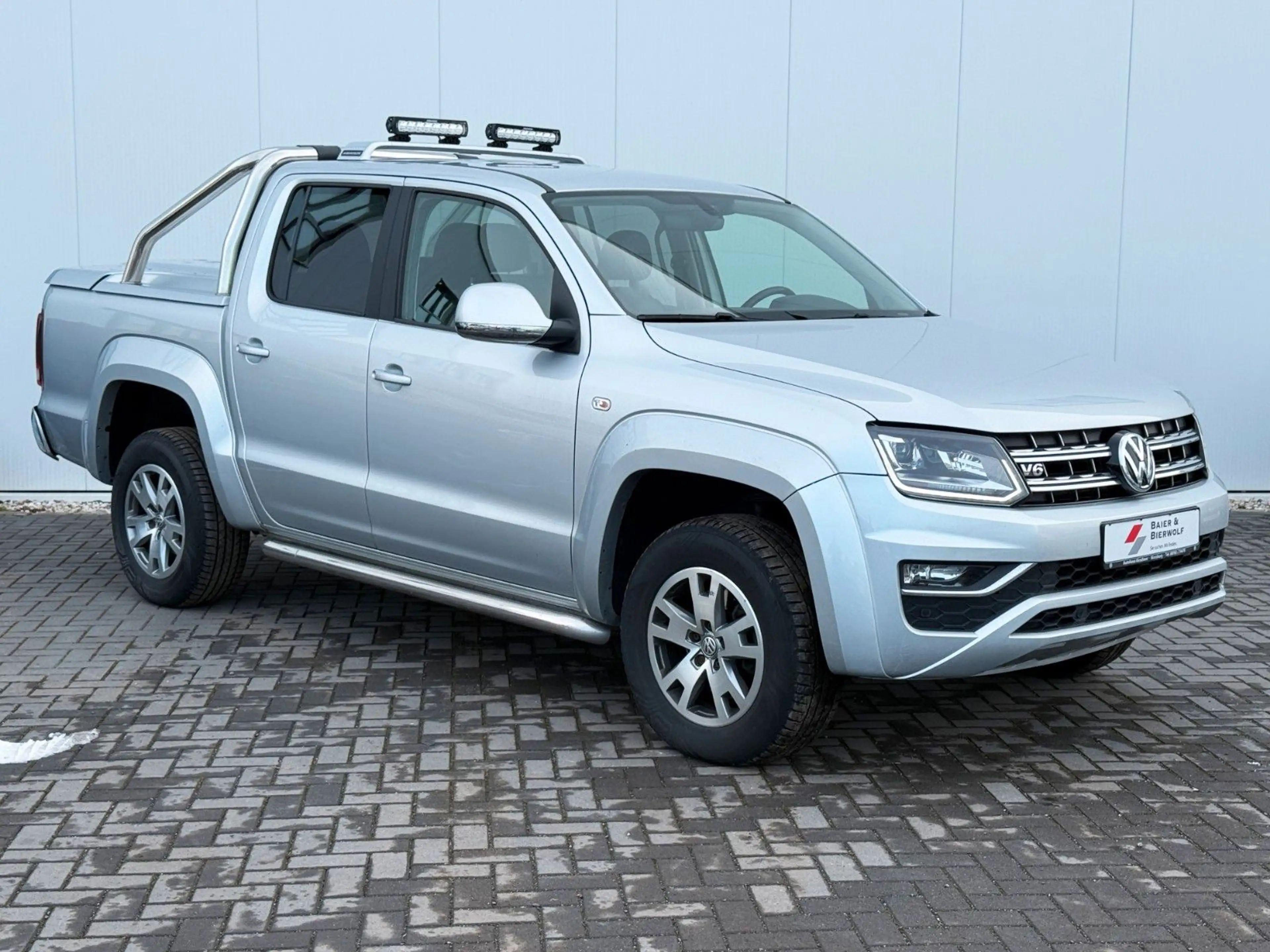 Volkswagen Amarok 3.0TDI V6 Highline DoubleCab 4Motion AHK — photo 3