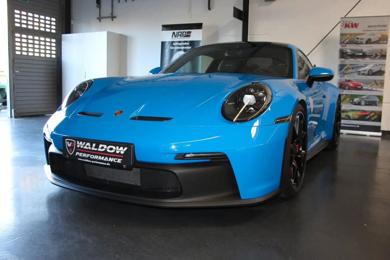 Porsche 992 GT3 Clubsport Approved 5/2028 Bleu - 1