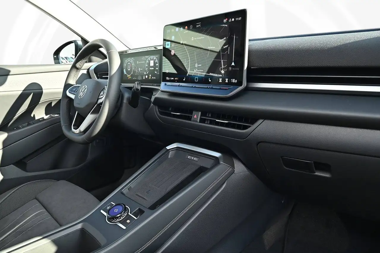 Volkswagen T-Roc Style 1.5 l eTSI OPF 110 kW (150 P Style 11