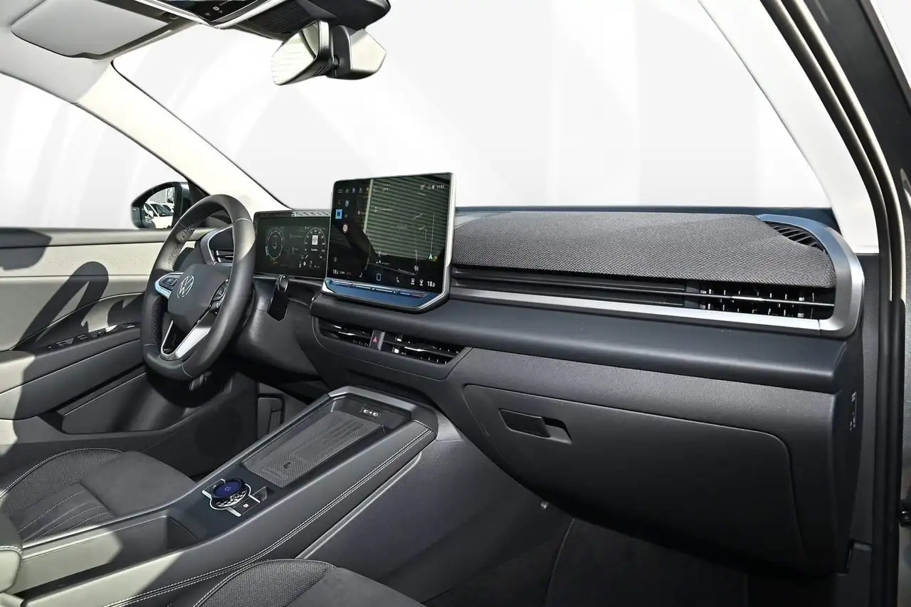 Volkswagen T-Roc Style 1.5 l eTSI OPF 110 kW (150 P Style 10