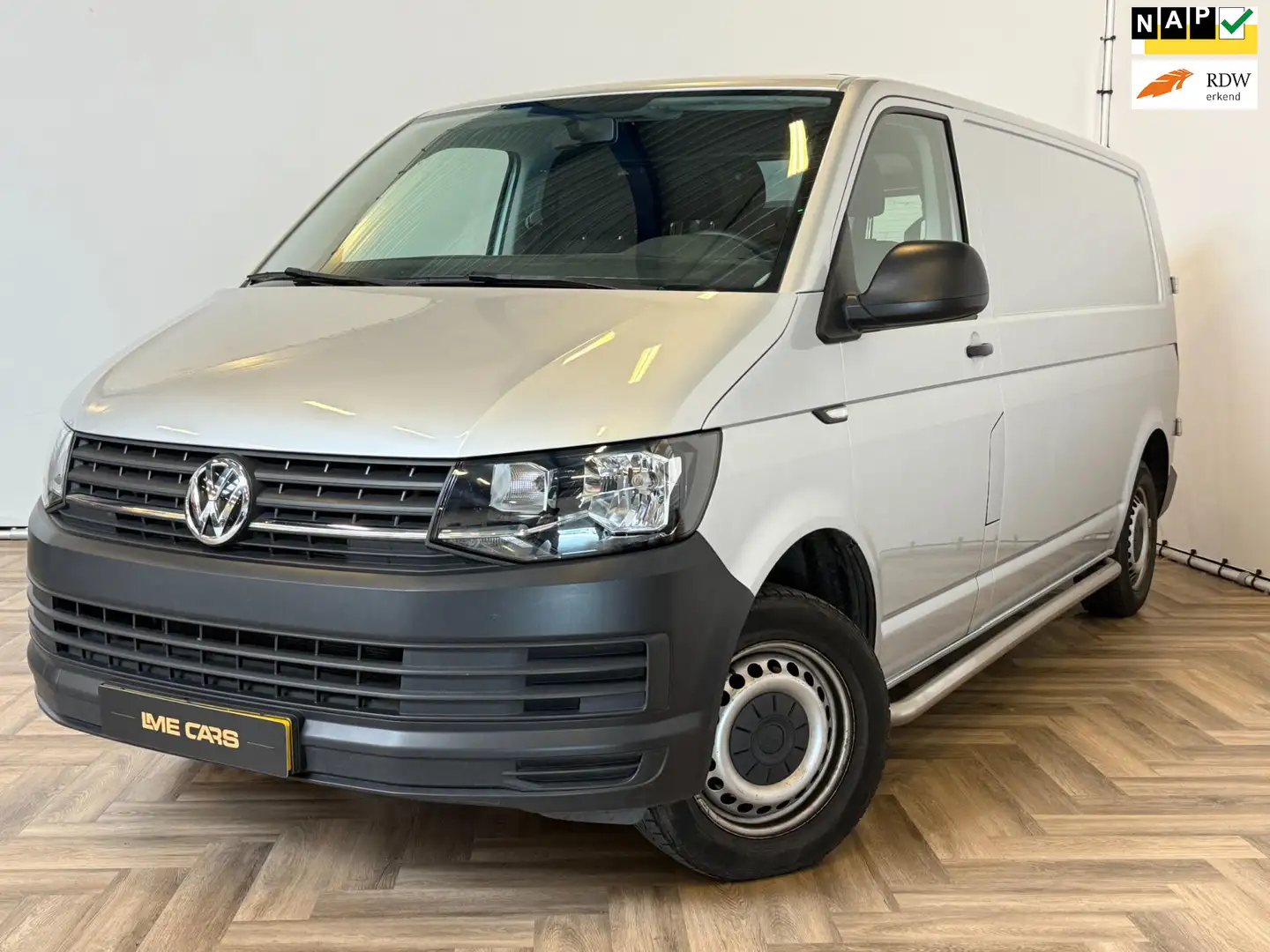 Volkswagen Transporter 2.0 TDI L2H1 Economy |GRIJSKENTEKEN|AIRCO| Gris - 1