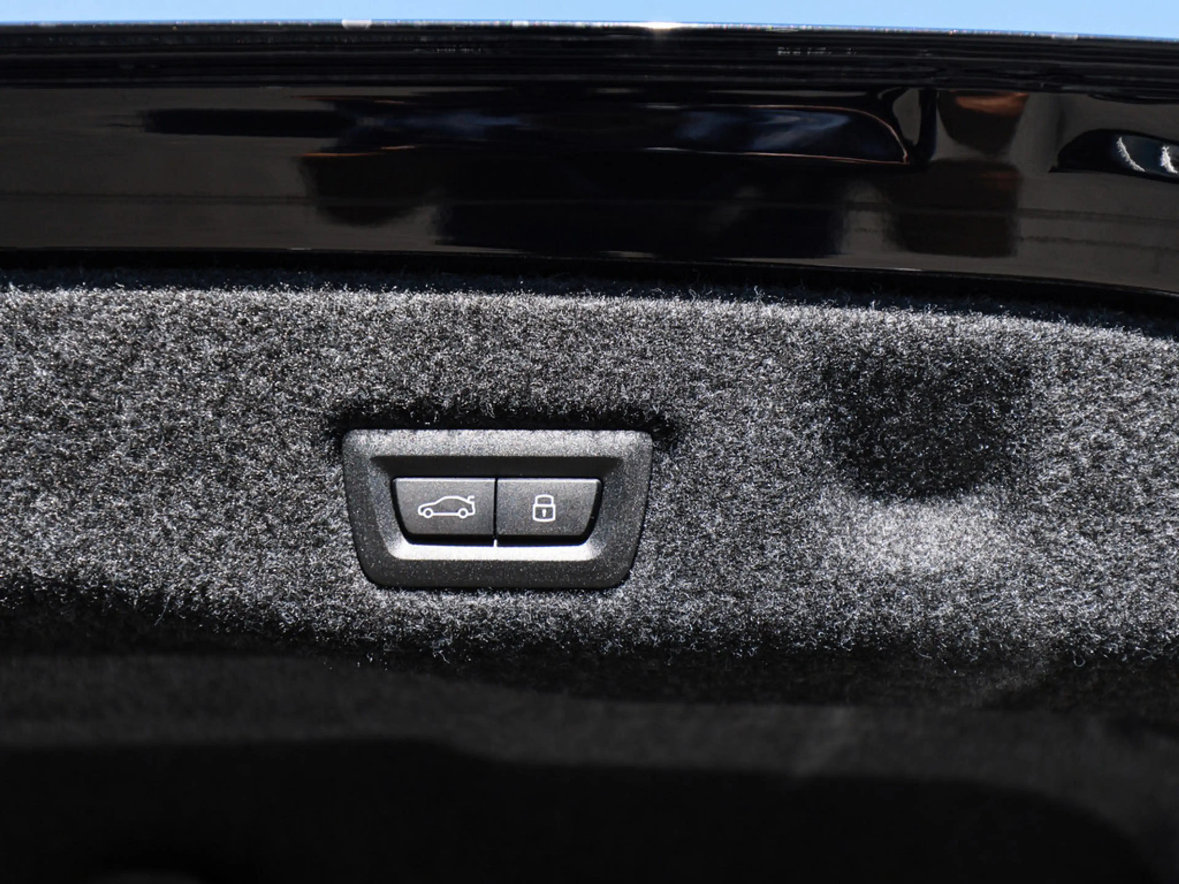 BMW M5 360° PANO LED SITZBELÜFTUNG ACC AHK B&W — photo 14