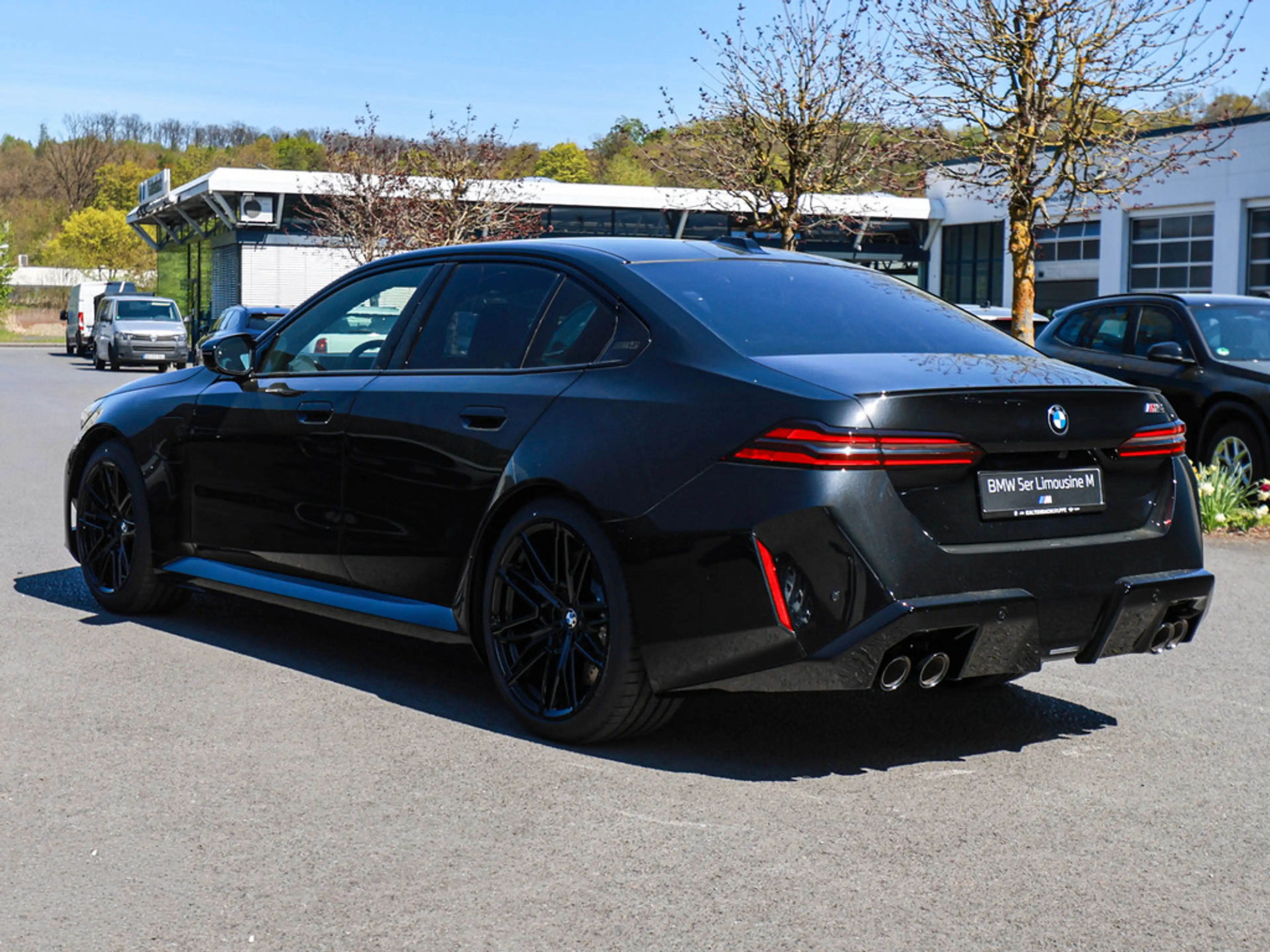 BMW M5 360° PANO LED SITZBELÜFTUNG ACC AHK B&W — photo 8
