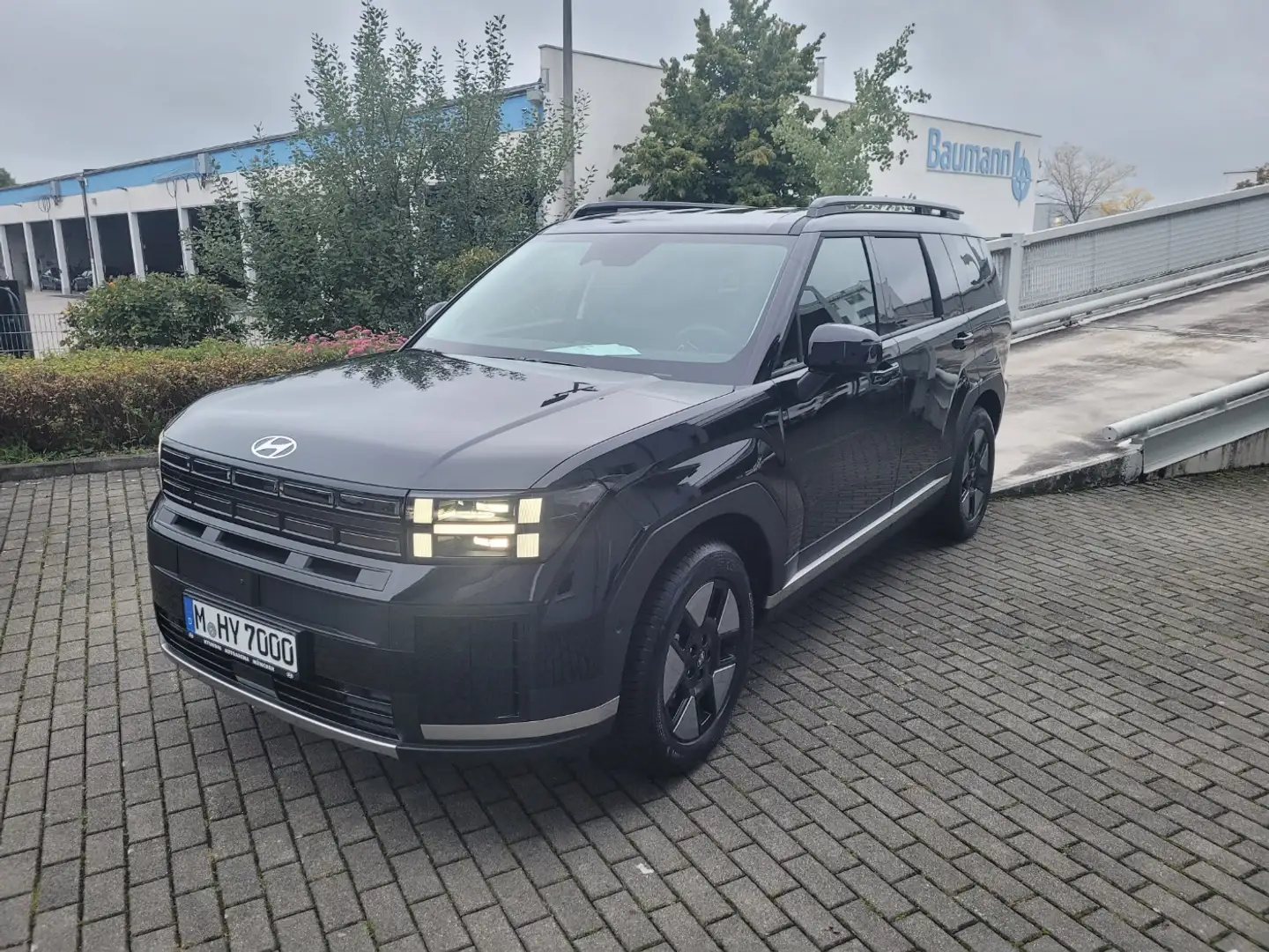 Hyundai SANTA FE Intro Edition Inkl. Winterräder, Allrad Schwarz - 2