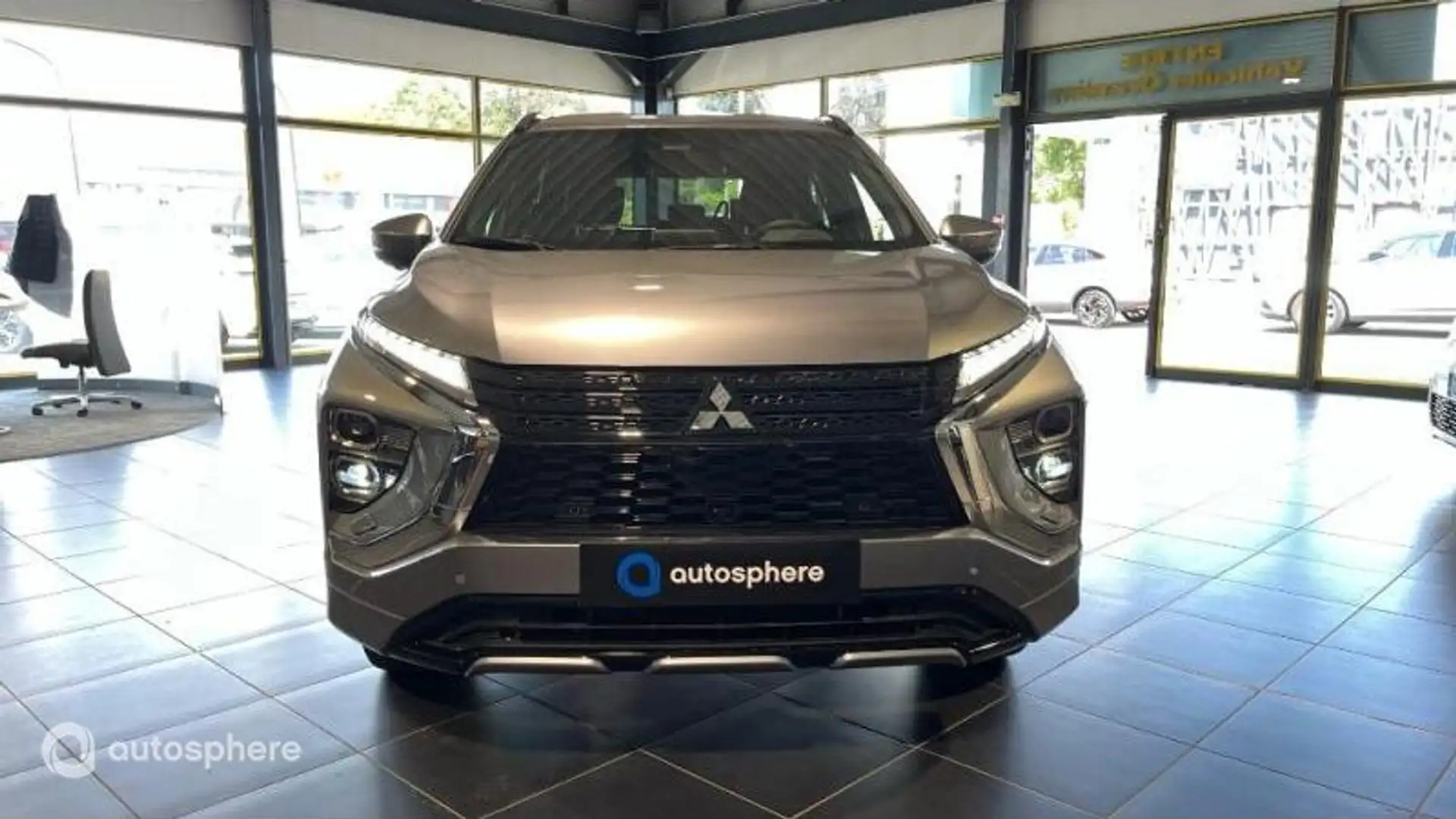 Mitsubishi Eclipse Cross 2.4 MIVEC PHEV 188ch Intense 4WD - 2