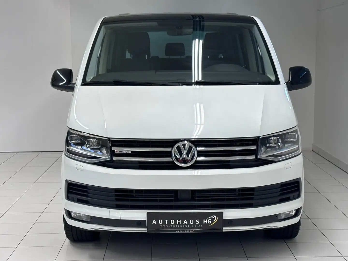 Volkswagen T6 Multivan Edition 30 2,0 TDI 4Motion DSG*AHK Kleinbus Weiß - 2