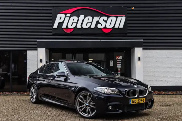 BMW 520 5-serie 520d M-Pakket FACELIFT NAP PANO 6WB MEMORY