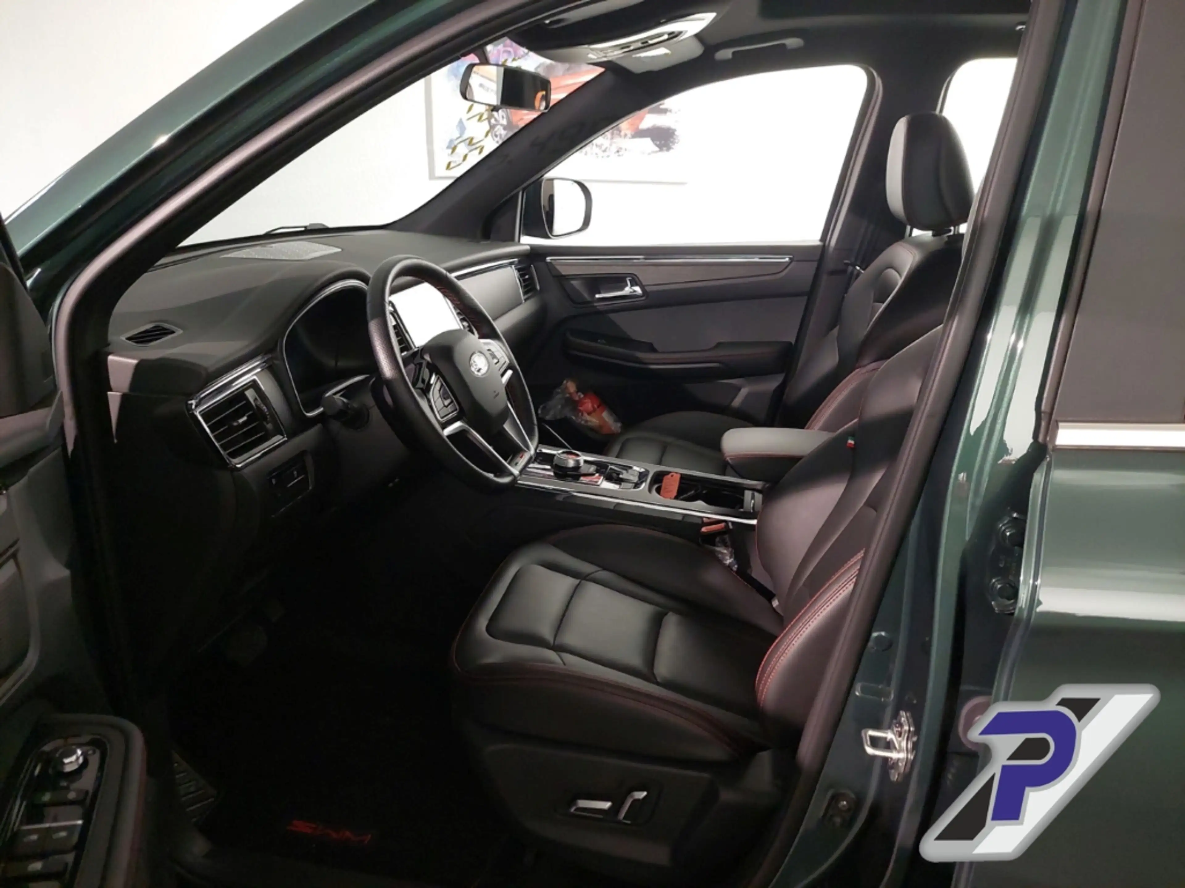 SWM G05 PRO Panorama Leder Digitales Cockpit Apple Android — photo 11