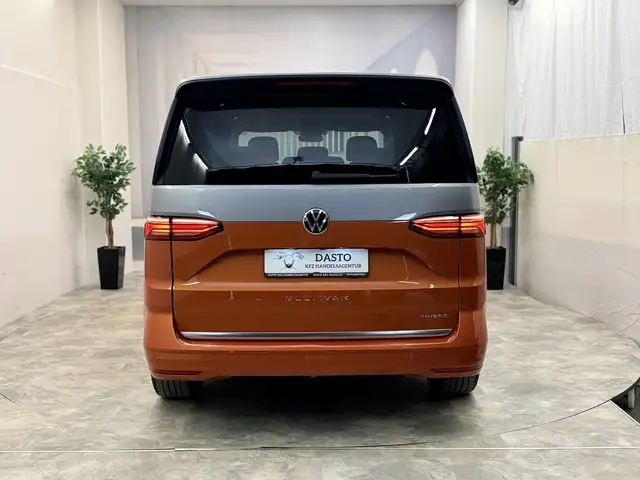 Volkswagen T7 Multivan LIFE__IQ LIGHT__eHYBRID__6 Sitzer__ Ansicht 7