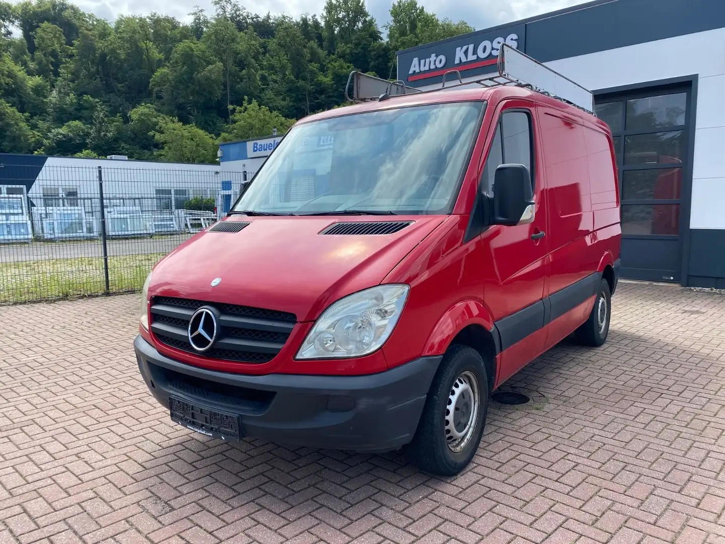 Mercedes-Benz Sprinter II Kasten 311 CDI Roşu - 1