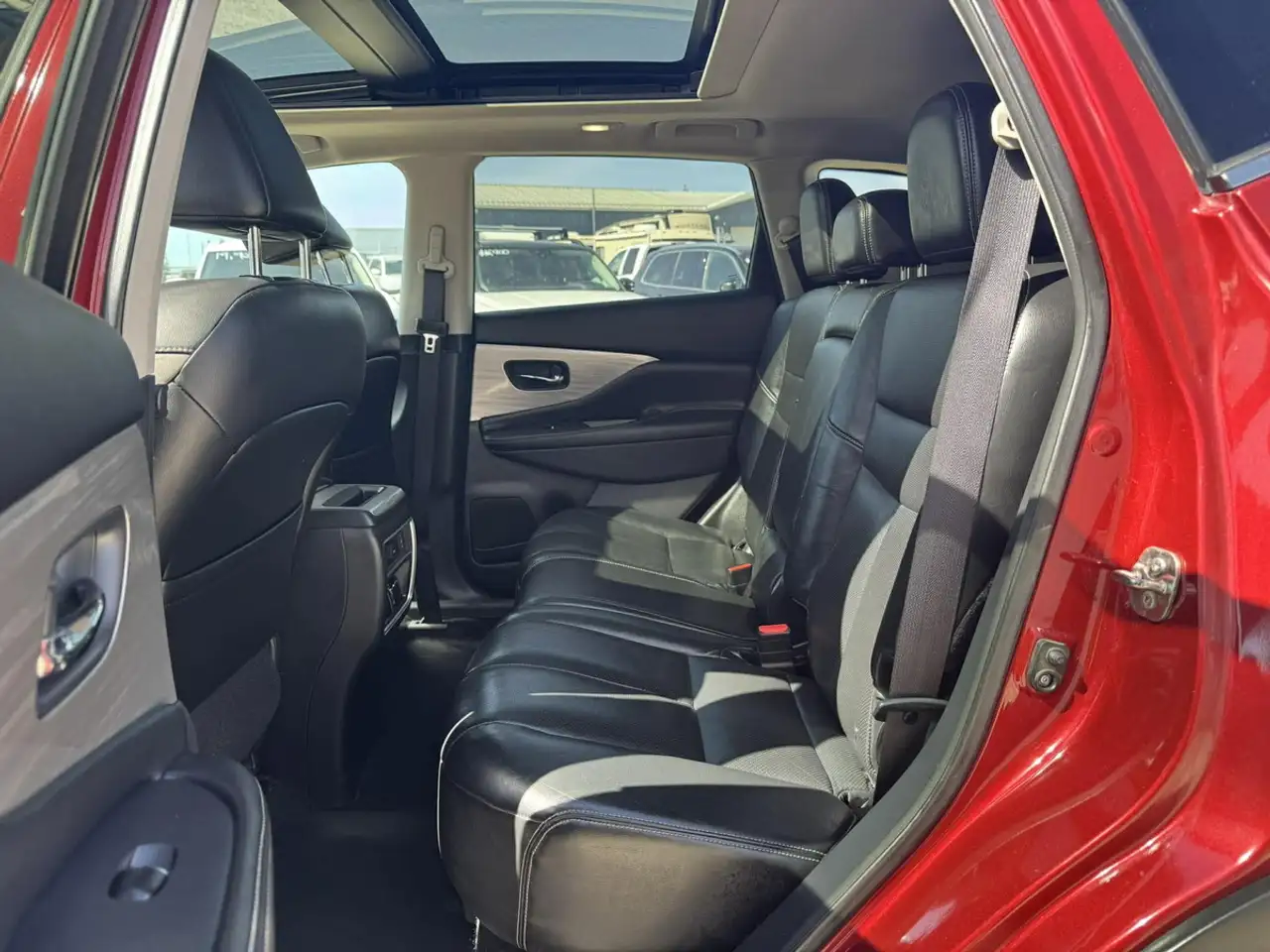 Nissan Murano снимка Nissan Murano