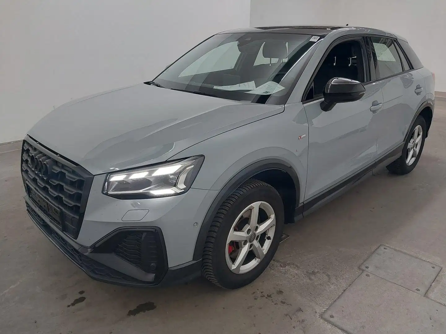 Audi Q2 35TFSi S LINE BLACK 19Z./ACC/MTRX/B&O/PANO/VC Grau - 1