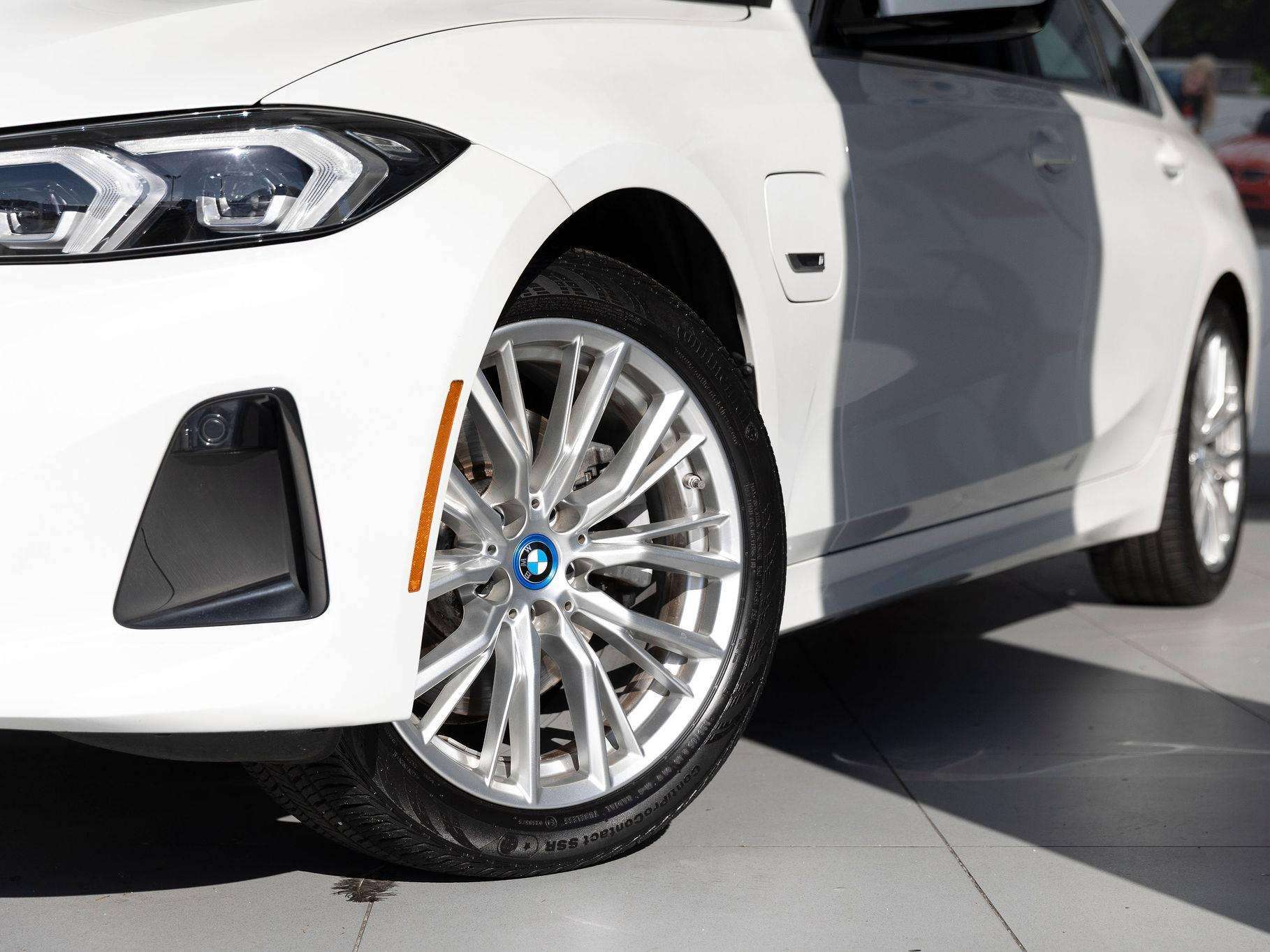 2023 BMW 3 Series Sedan