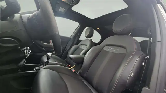 Fiat 500x view 25