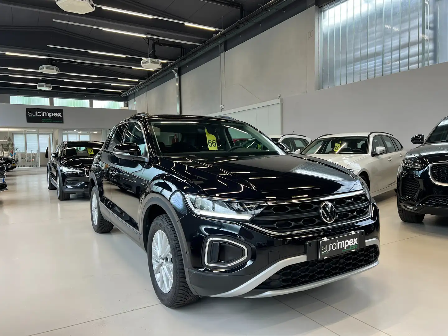 Volkswagen T-Roc T-Roc 1.0 tsi 115cv FULL LED/NAVI/PDC/1PROPR. Nero - 1