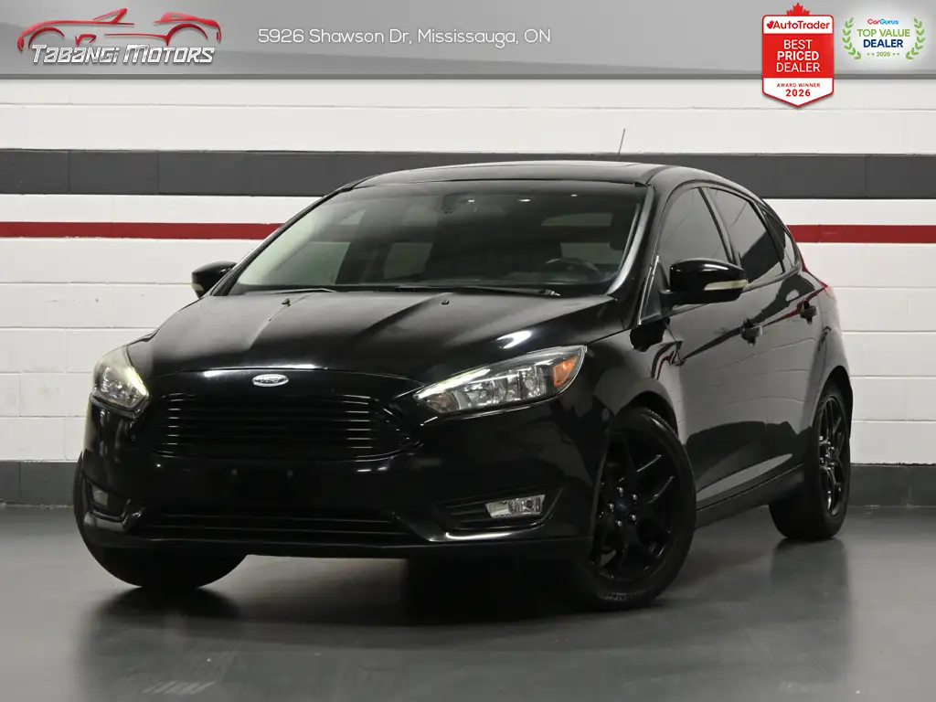 2017 Ford Focus SEL Hatch No Accident Sunroof Navigation Ambient