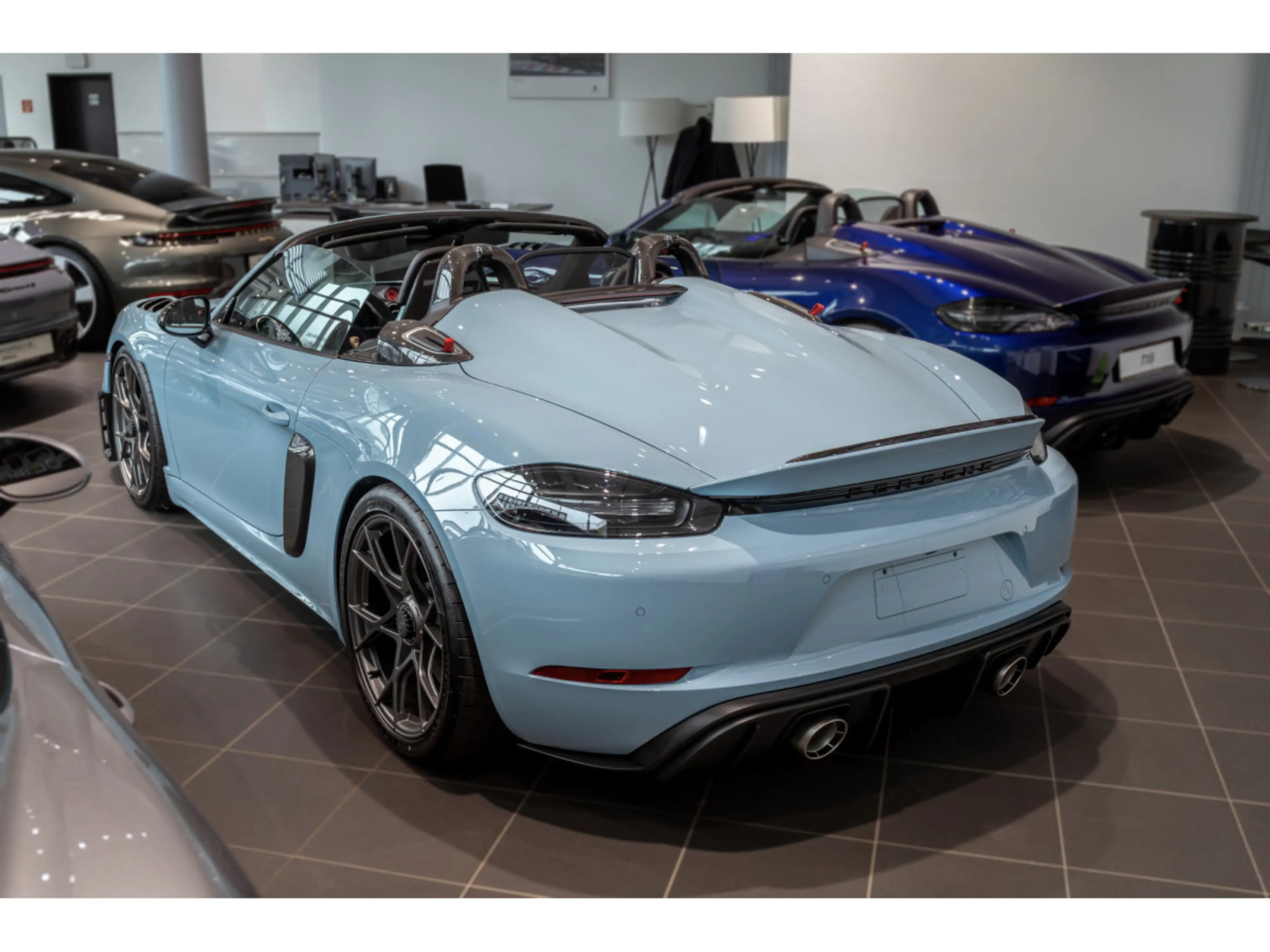 Porsche 718 Spyder Spyder RS — photo 8