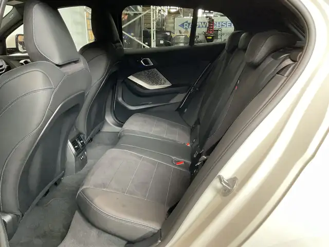 BMW M view 9