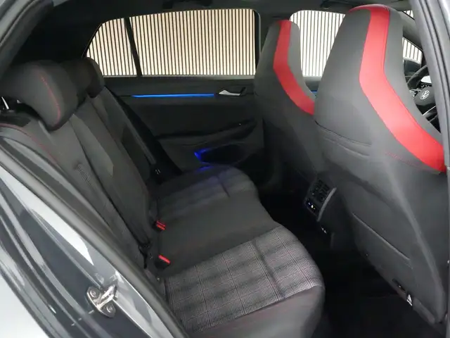 Volkswagen Golf view 14