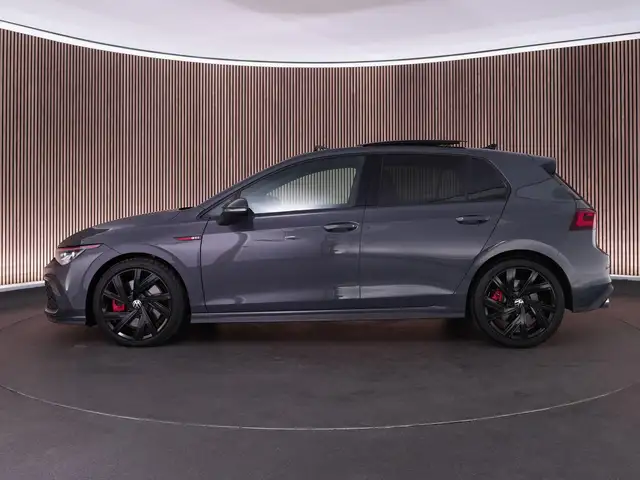 Volkswagen Golf view 11