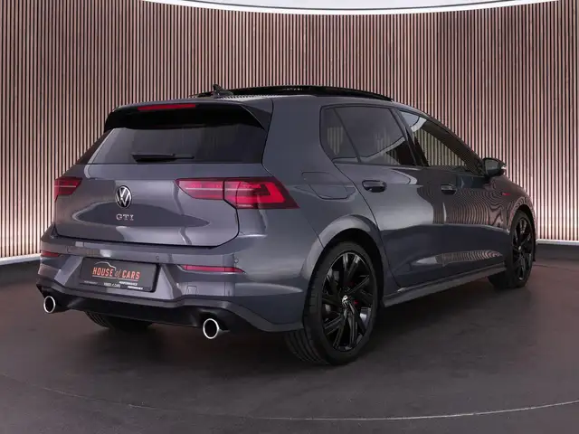 Volkswagen Golf view 2