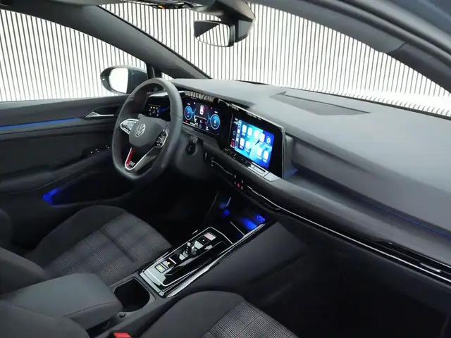 Volkswagen Golf view 8