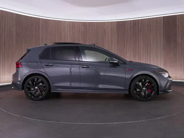 Volkswagen Golf view 12