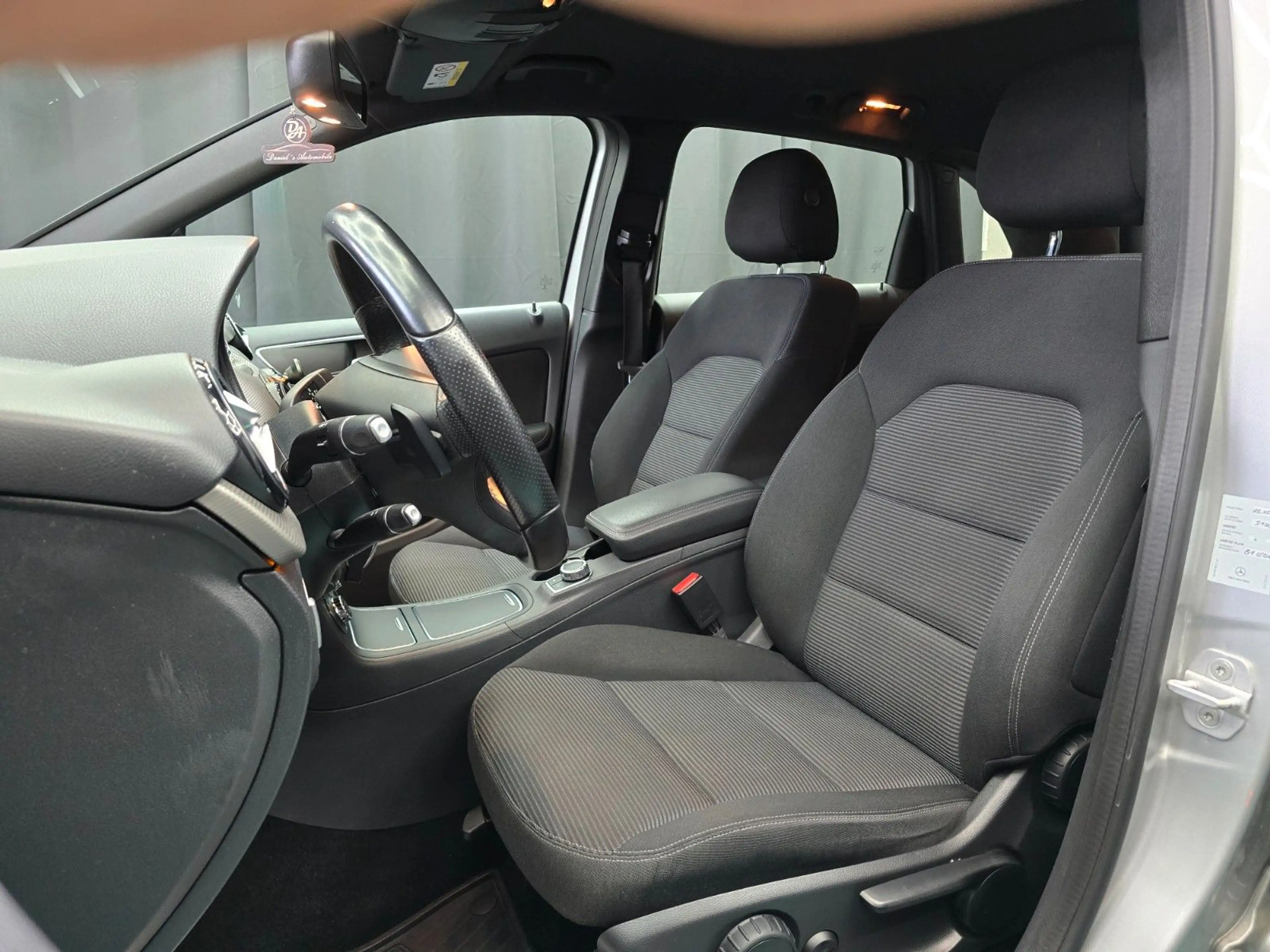 Mercedes-Benz B 220 4Matic/PDC/KAMERA/AUTOMATIK — photo 12
