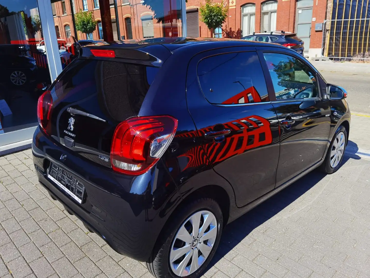 Peugeot 108 1ER PROP..42440 KM...OPTIONS...GARANTIE..TVA DEDUC Noir - 2