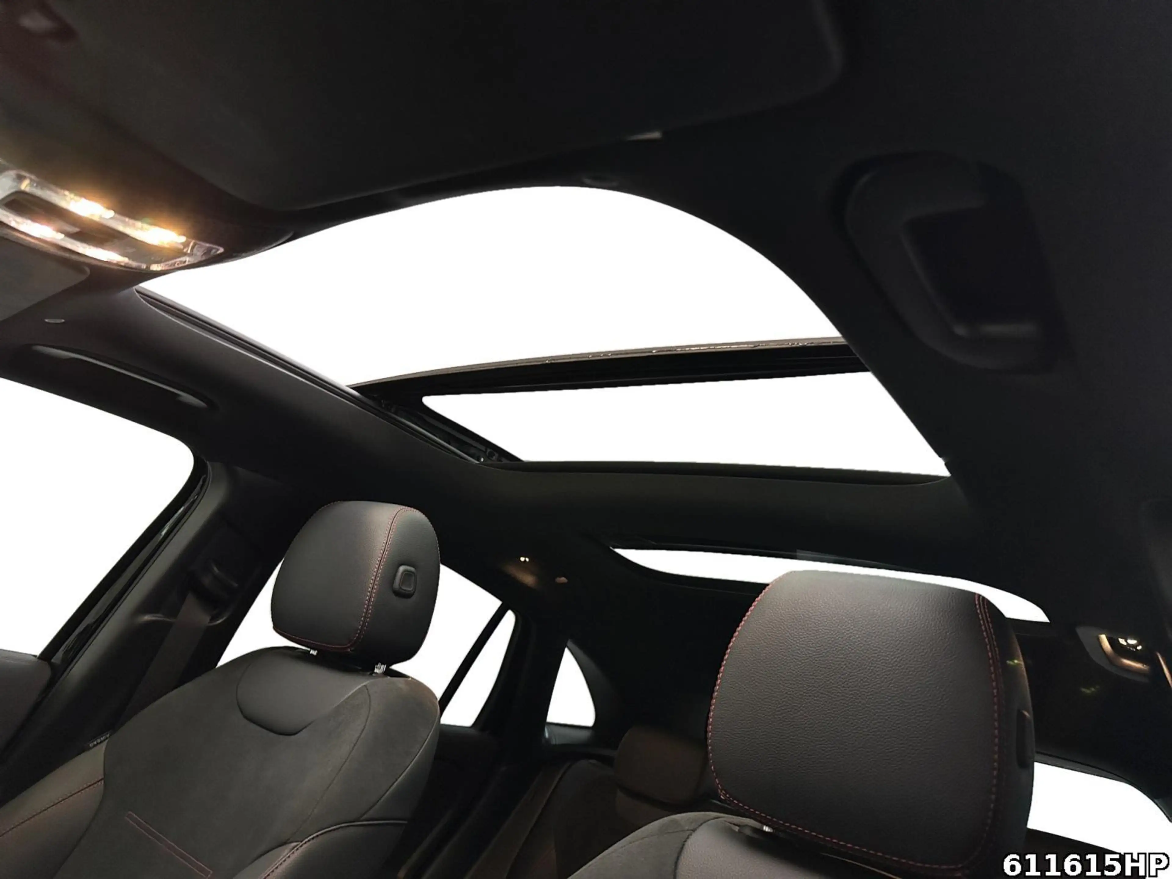 Mercedes-Benz EQA 250 AMG Night Pano 19" Ambiente Rückfahrk. — photo 13