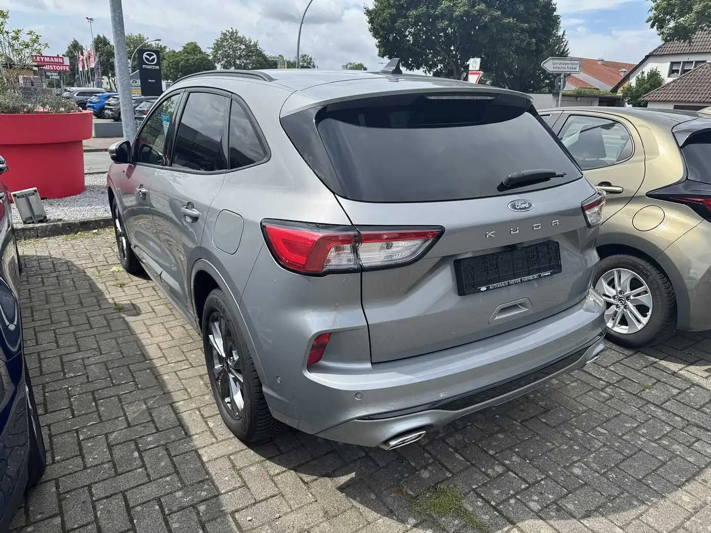 Ford Kuga Diesel 2.0 EcoBlue Aut. ST-LINE X Silber - 2