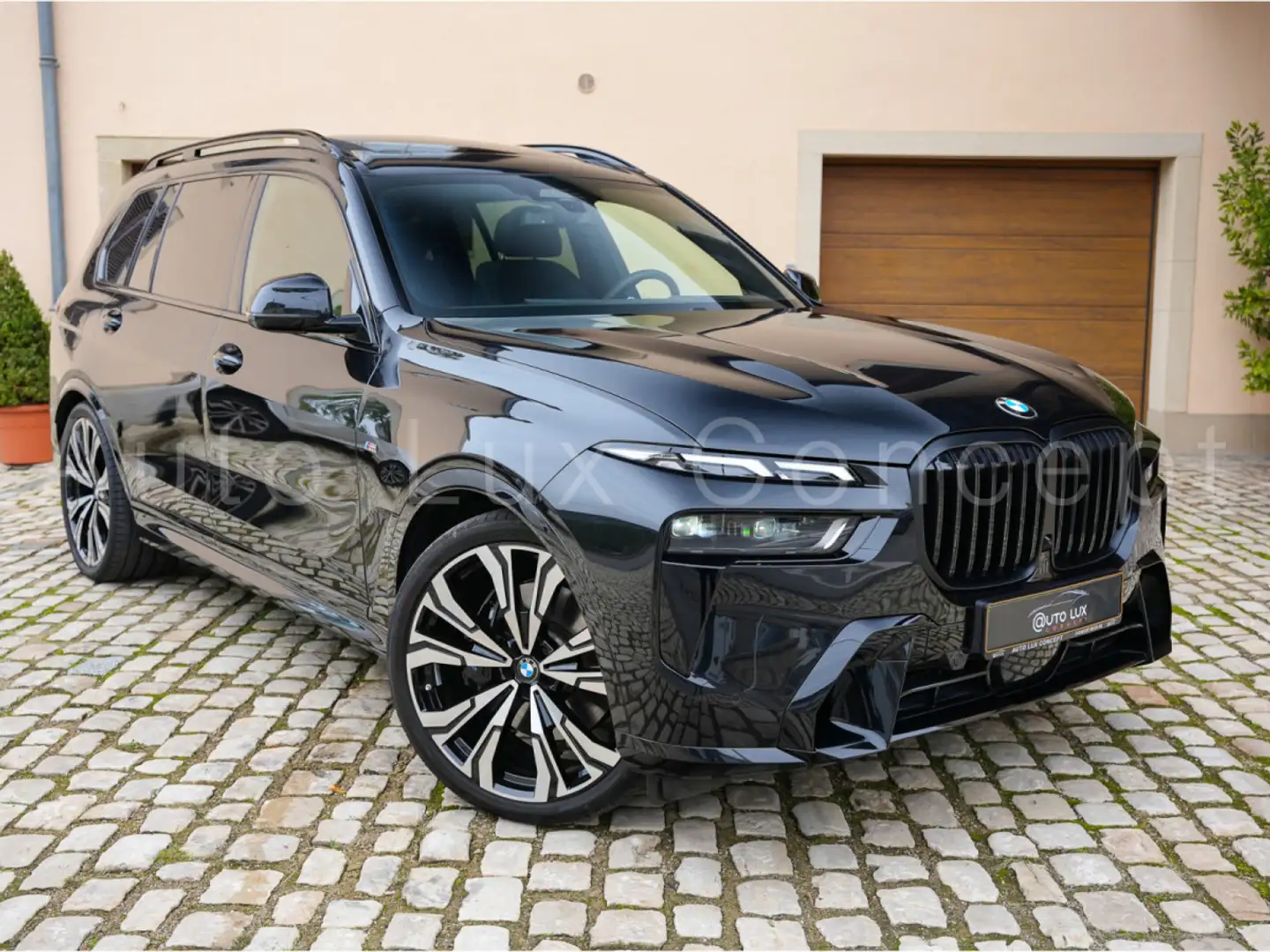 BMW X7 xDrive40d M Sport Pro/Allradlenkung/AHK/360/ACC Noir - 2