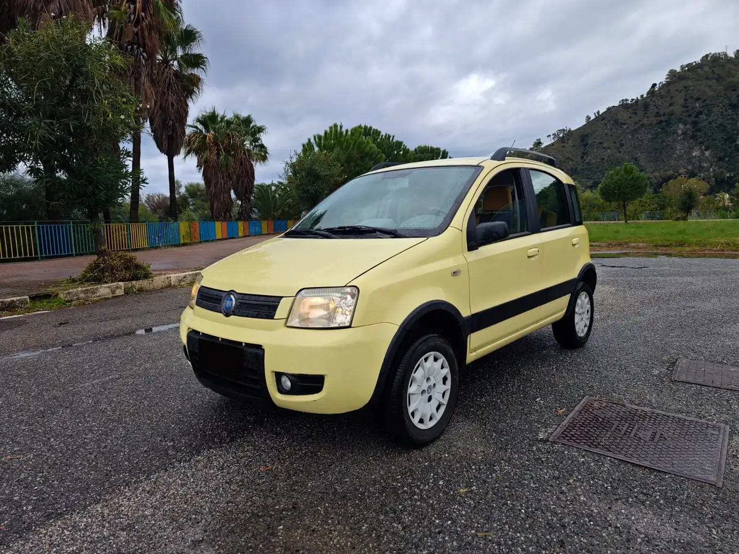 Fiat Panda Panda 1.3 mjt 16v Glam 4x4 Jaune - 1