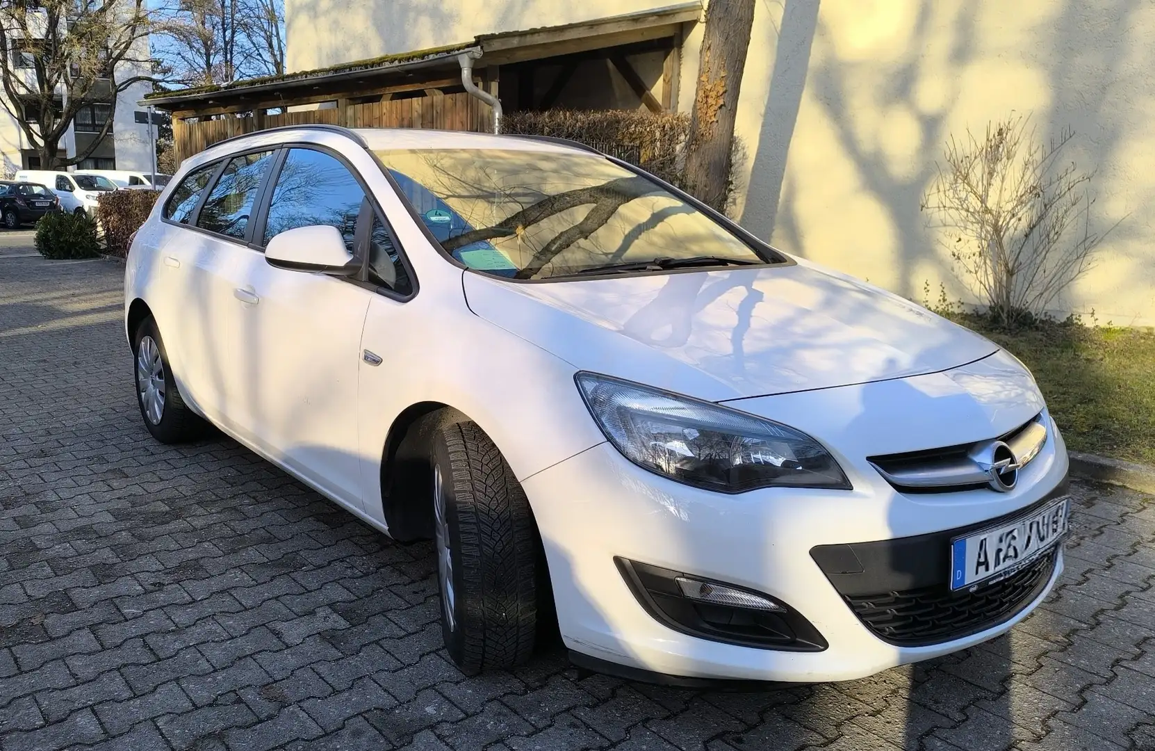 Opel Astra 1.6 CDTI DPF ecoFLEX Sports TourerStart/Stop Editi - 1