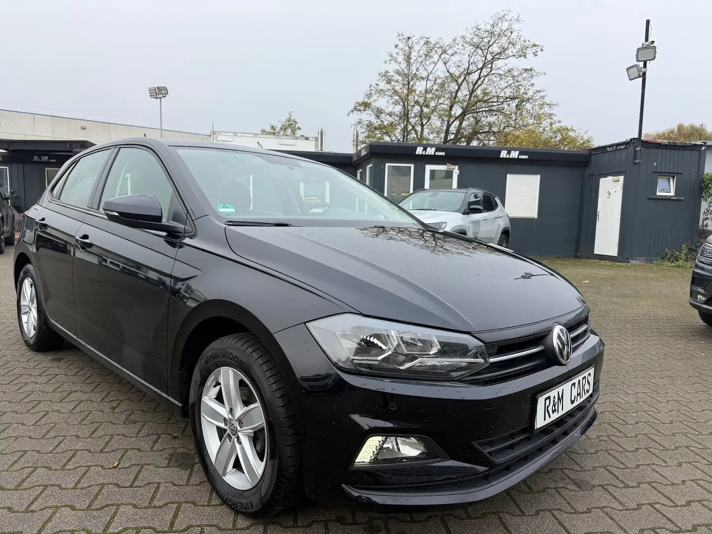 Volkswagen Polo 1.0 TSI Comfortline/49tkm Schwarz - 1
