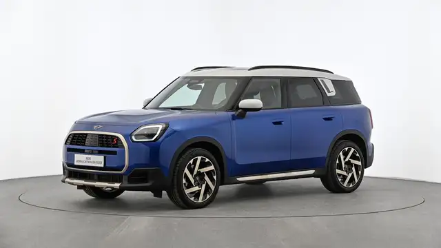 MINI Countryman S All4 Favoured Trim