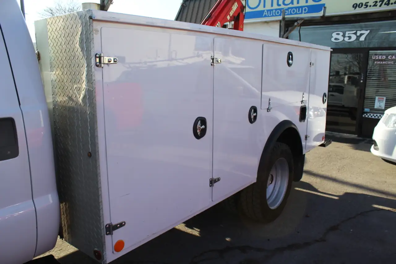 Ford F 550 снимка Ford F 550