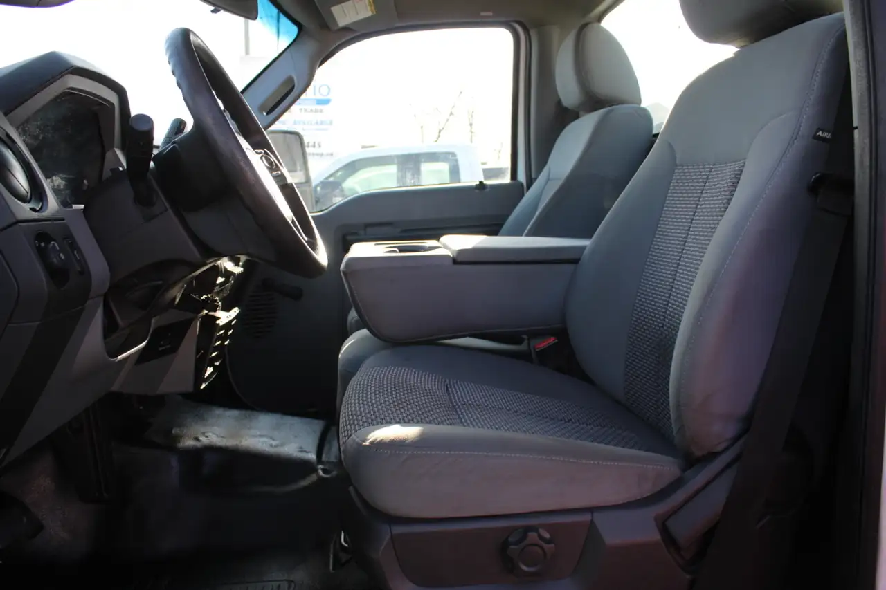 Ford F 550 снимка Ford F 550