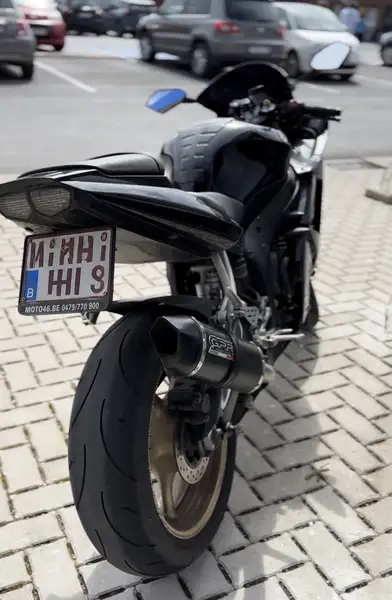 Yamaha YZF-R6 - foto 2