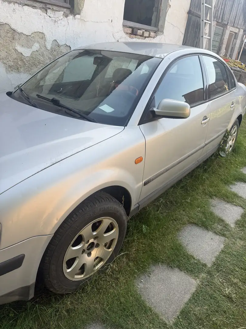 Volkswagen Passat 1,9 TDI - 2